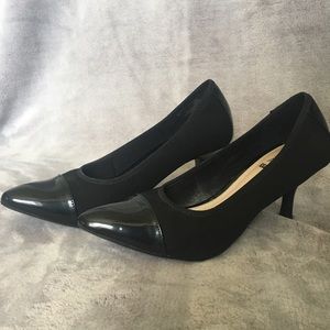 Impo Stretch Heel Shoes